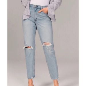Abercrombie and Fitch The Mom High Rise Jeans